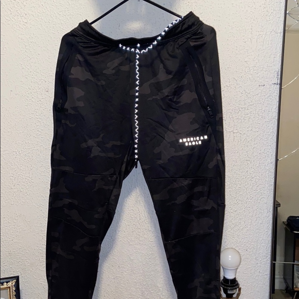 American Eagle Joggers